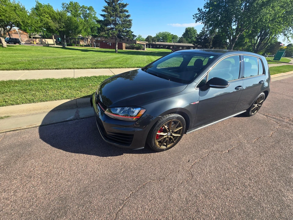 2017 Volkswagen GTI Mk7 - Image 11 of 31