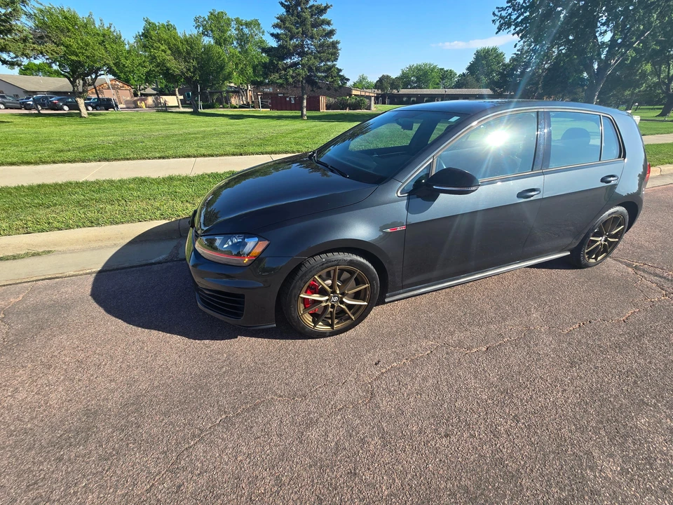 2017 Volkswagen GTI Mk7 - Image 12 of 31