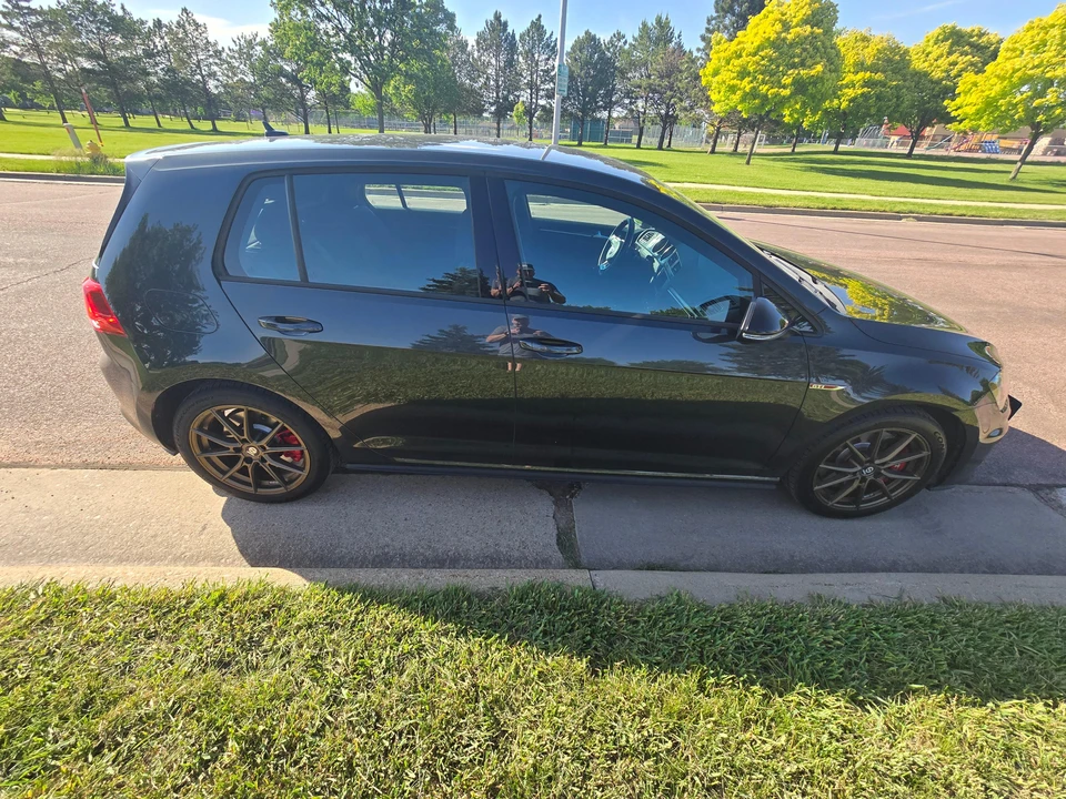 2017 Volkswagen GTI Mk7 - Image 27 of 31