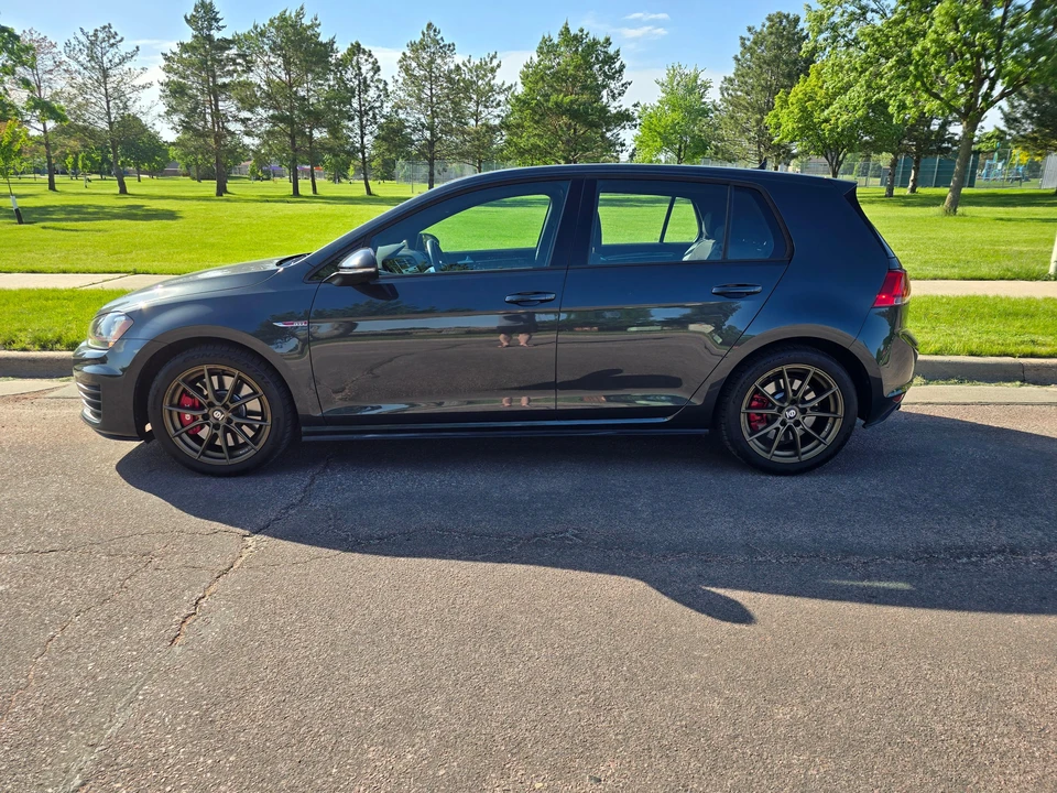 2017 Volkswagen GTI Mk7 - Image 14 of 31