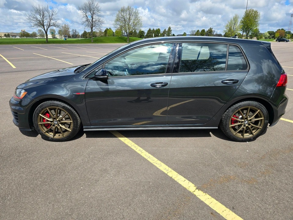 2017 Volkswagen GTI Mk7 - Image 15 of 31