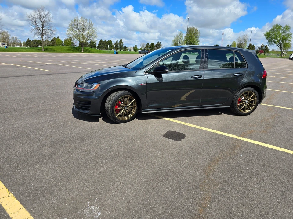 2017 Volkswagen GTI Mk7 - Image 13 of 31