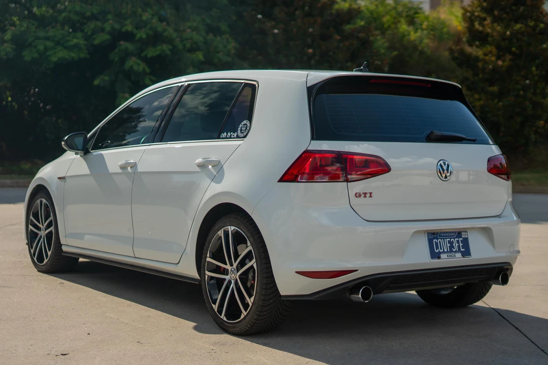 2017 Volkswagen GTI Mk7 - Image 4 of 31