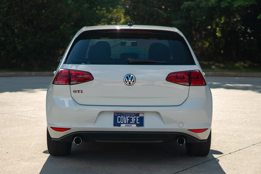 2017 Volkswagen GTI Mk7 - Image 5 of 31