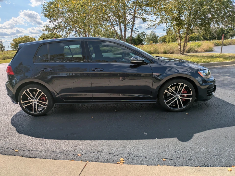 2017 Volkswagen GTI Mk7 - Image 14 of 31