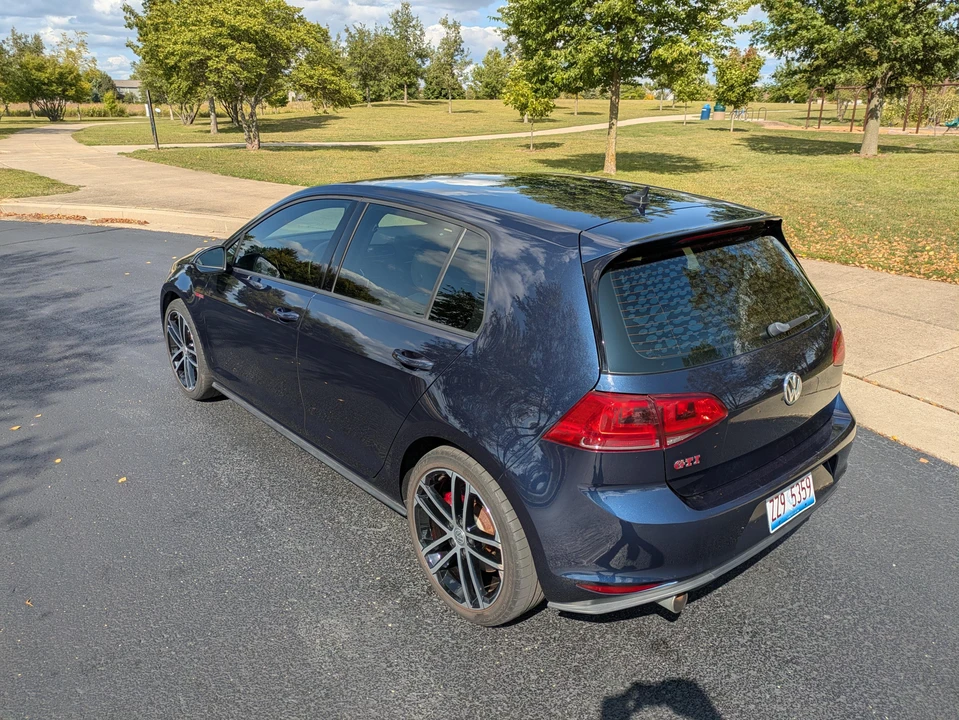 2017 Volkswagen GTI Mk7 - Image 9 of 31