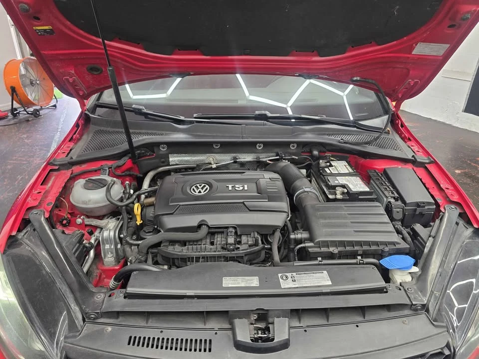 2017 Volkswagen GTI Mk7 - Image 4 of 7