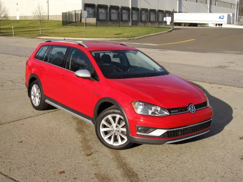 2017 Volkswagen Golf Mk7 - Image 2 of 12