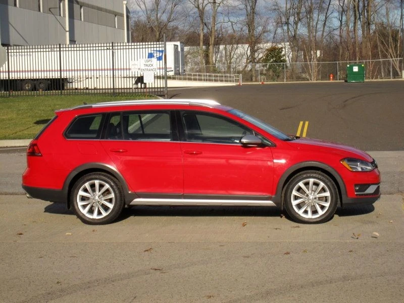 2017 Volkswagen Golf Mk7 - Image 9 of 12
