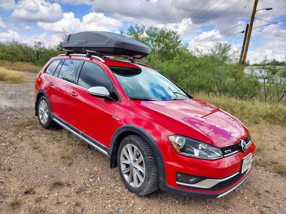 2017 Volkswagen Golf Mk7 - Image 2 of 9