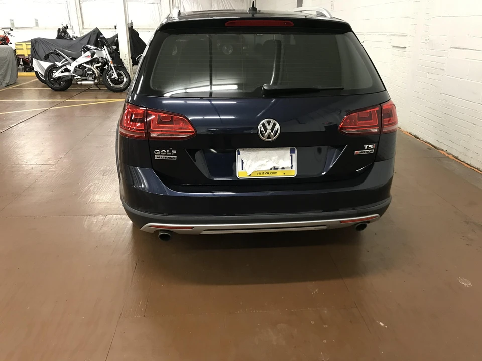 2017 Volkswagen Golf Mk7 - Image 16 of 31