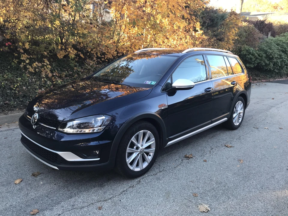 2017 Volkswagen Golf Mk7 - Image 9 of 31
