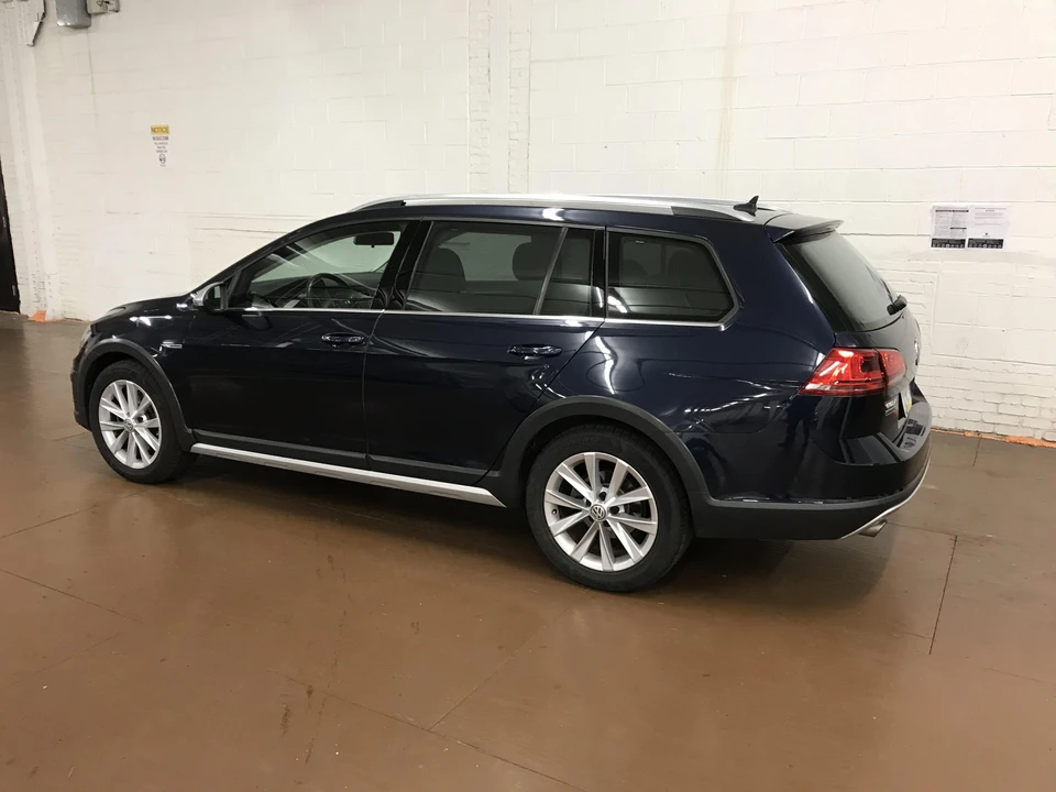 2017 Volkswagen Golf Mk7 - Image 14 of 31