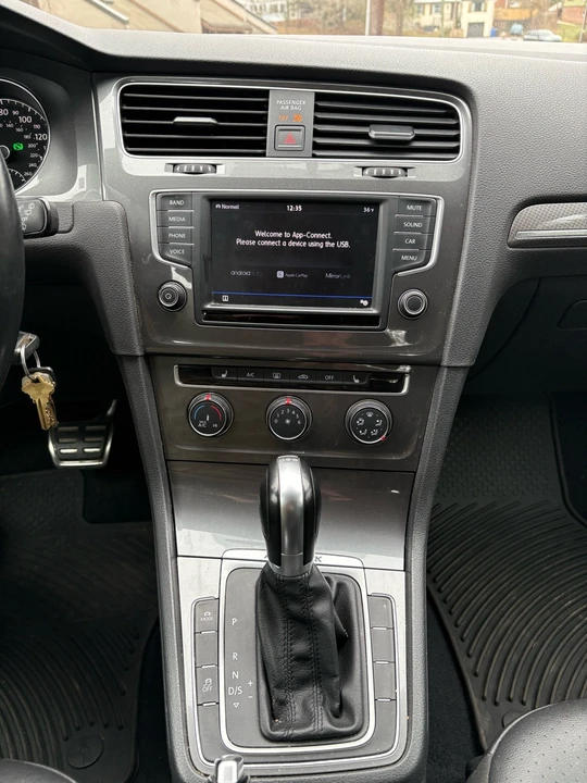 2017 Volkswagen Golf Mk7 - Image 15 of 21