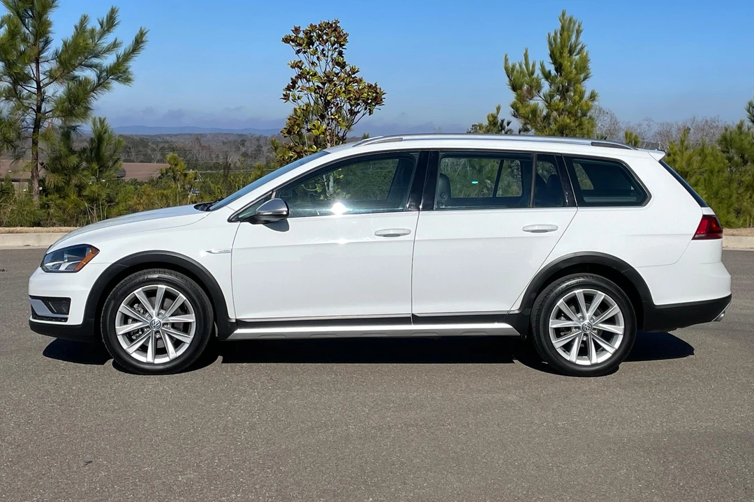 2017 Volkswagen Golf Mk7 - Image 3 of 31