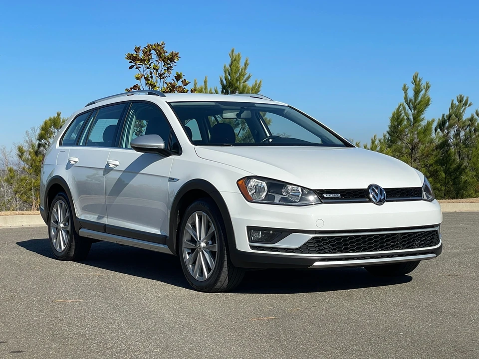 2017 Volkswagen Golf Mk7 - Image 16 of 31