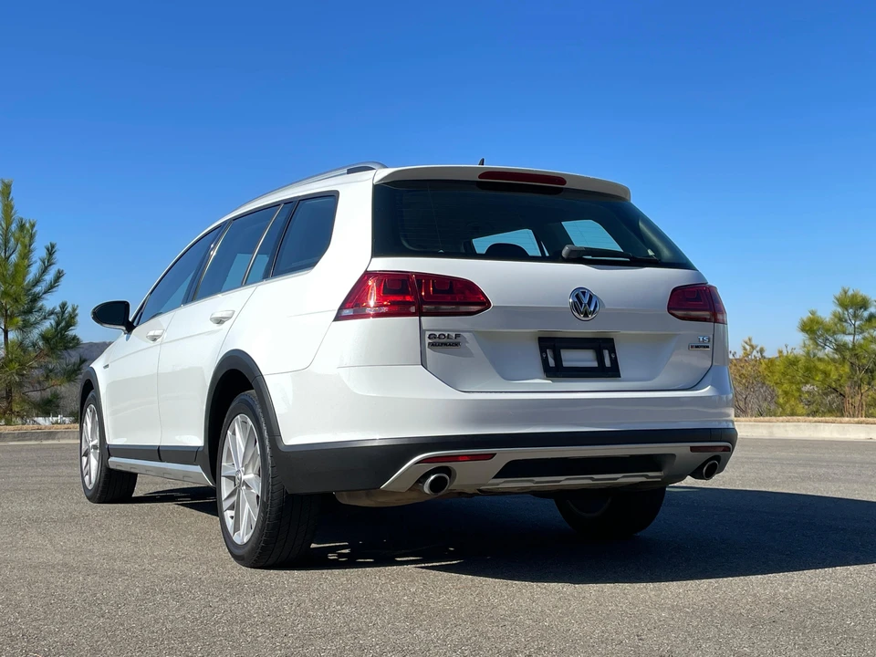 2017 Volkswagen Golf Mk7 - Image 10 of 31