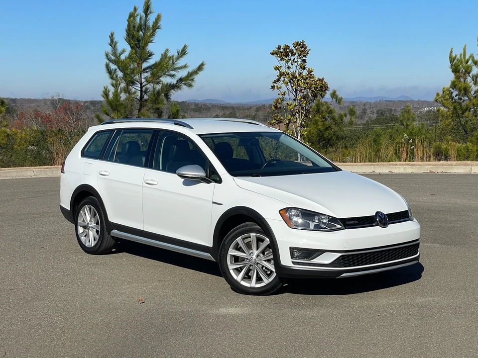 2017 Volkswagen Golf Mk7 - Image 17 of 31