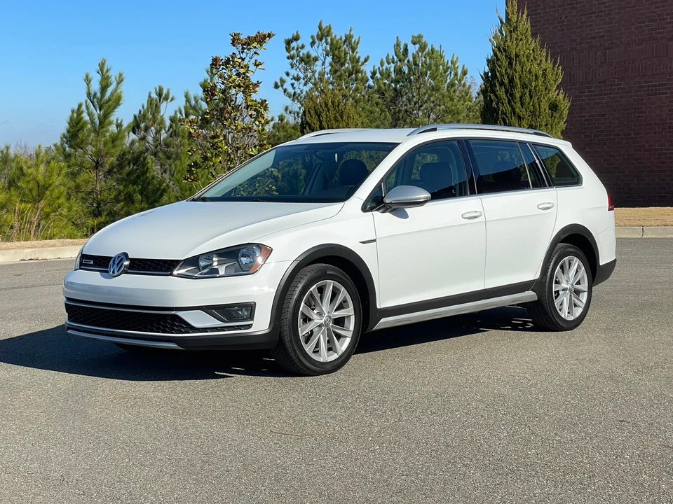 2017 Volkswagen Golf Mk7 - Image 8 of 31