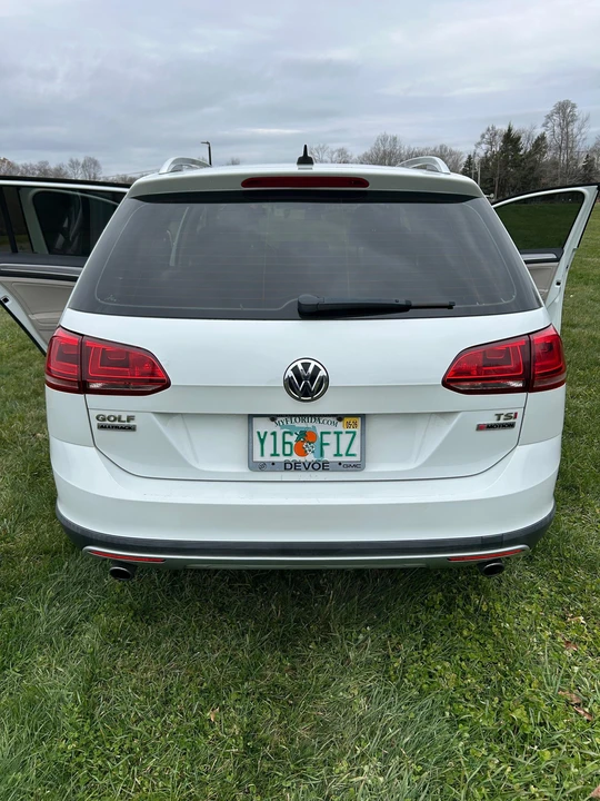 2017 Volkswagen Golf Mk7 - Image 13 of 31
