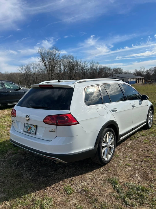 2017 Volkswagen Golf Mk7 - Image 15 of 31