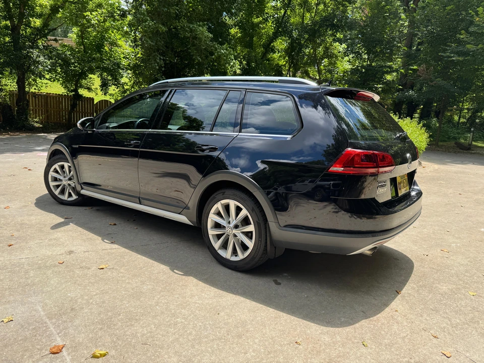 2017 Volkswagen Golf Mk7 - Image 13 of 30