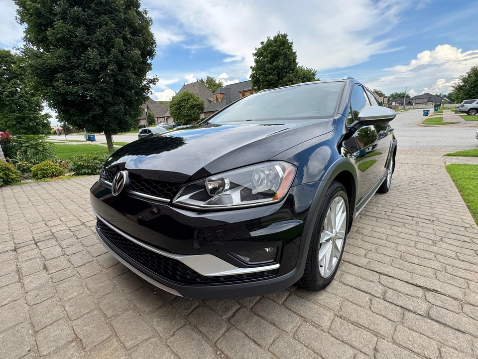 2017 Volkswagen Golf Mk7 - Image 8 of 30