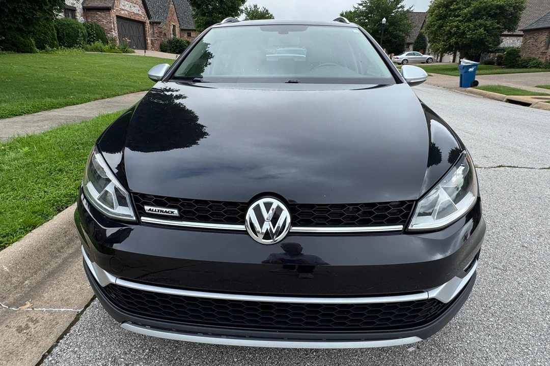 2017 Volkswagen Golf Mk7 - Image 2 of 30