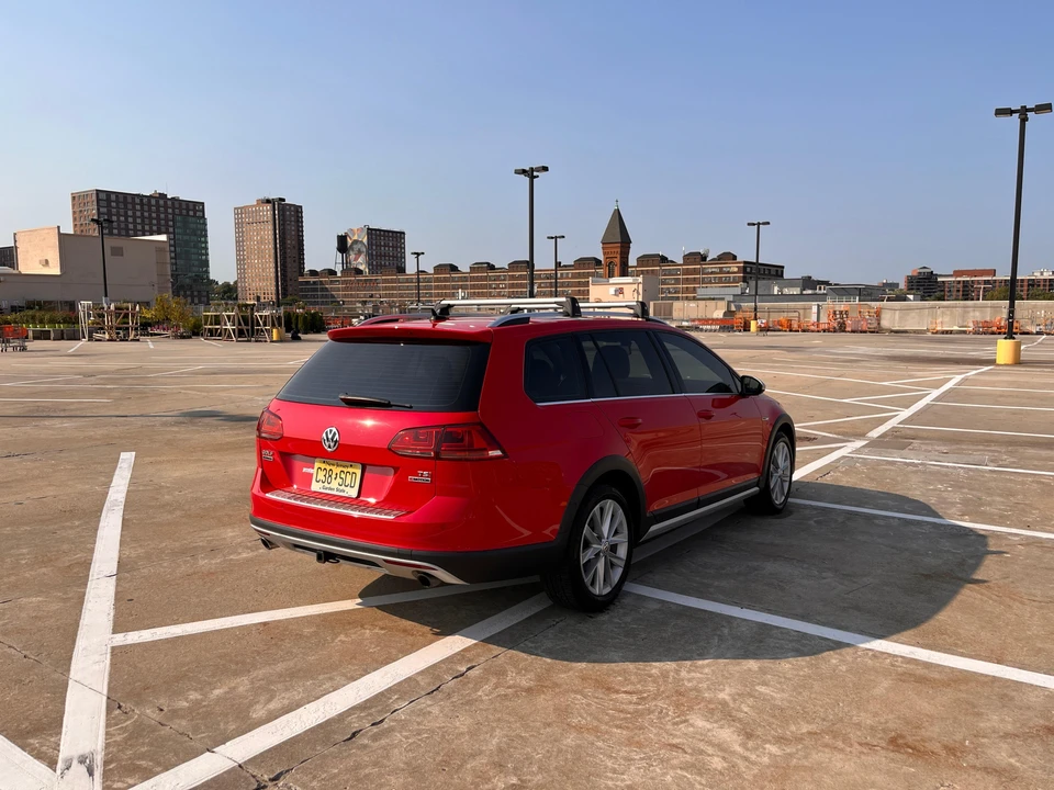 2017 Volkswagen Golf Mk7 - Image 11 of 31