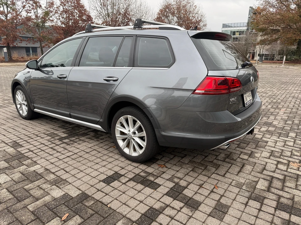 2017 Volkswagen Golf Mk7 - Image 8 of 31