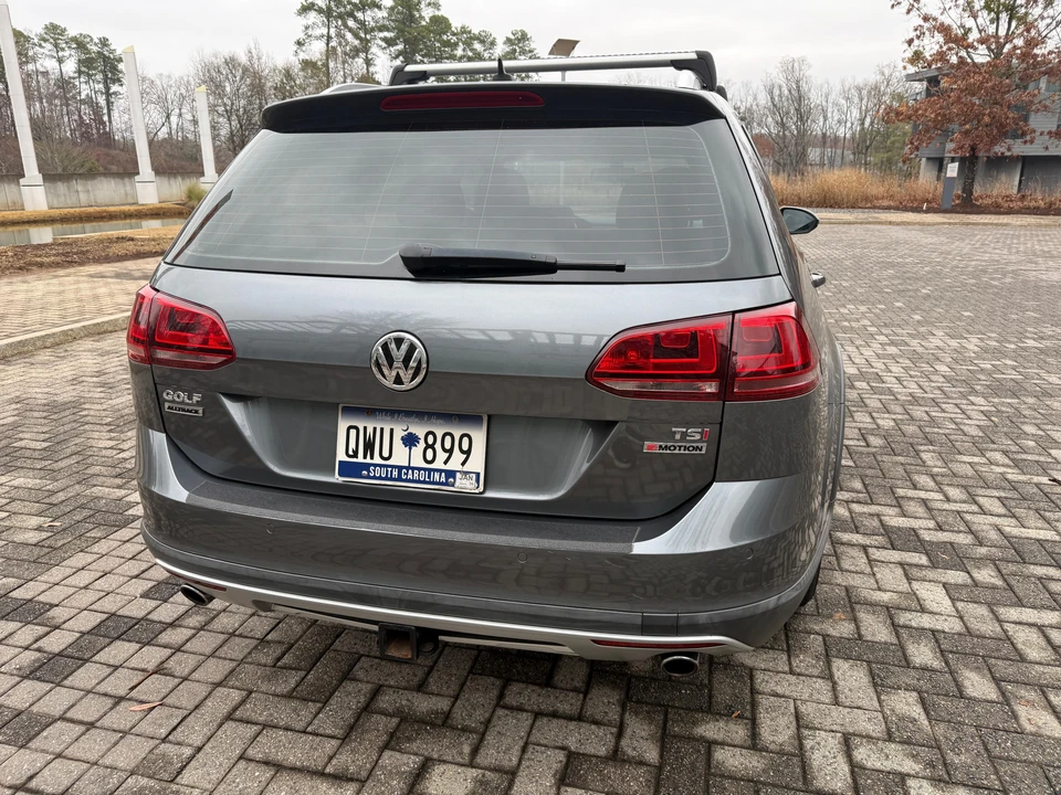 2017 Volkswagen Golf Mk7 - Image 12 of 31