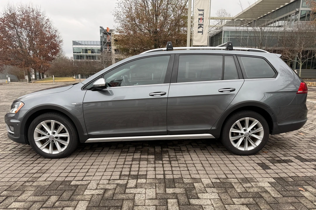 2017 Volkswagen Golf Mk7 - Image 3 of 31