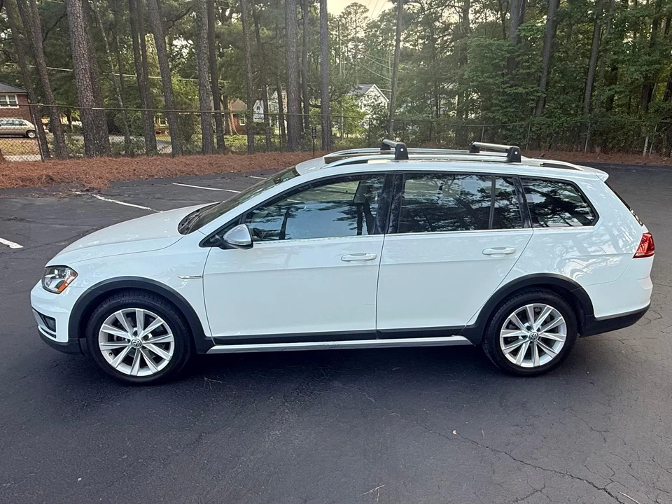 2017 Volkswagen Golf Mk7 - Image 7 of 31