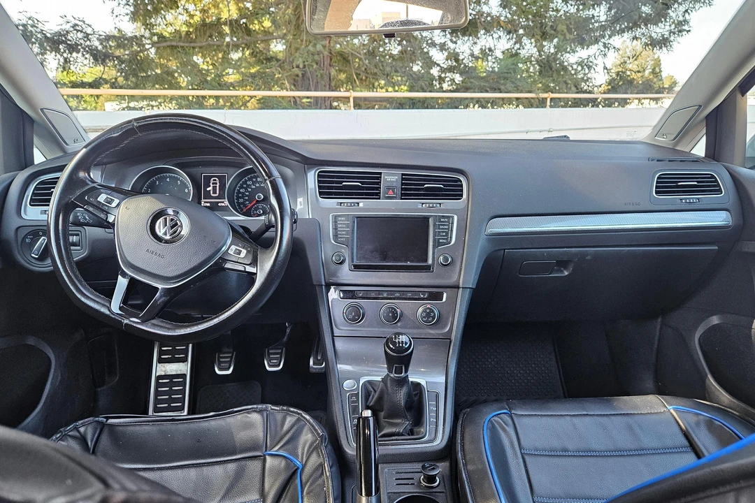 2017 Volkswagen Golf Mk7 - Image 19 of 31
