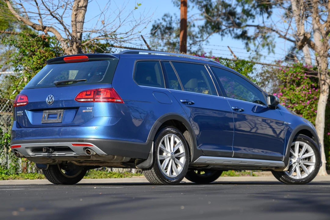 2017 Volkswagen Golf Mk7 - Image 4 of 31