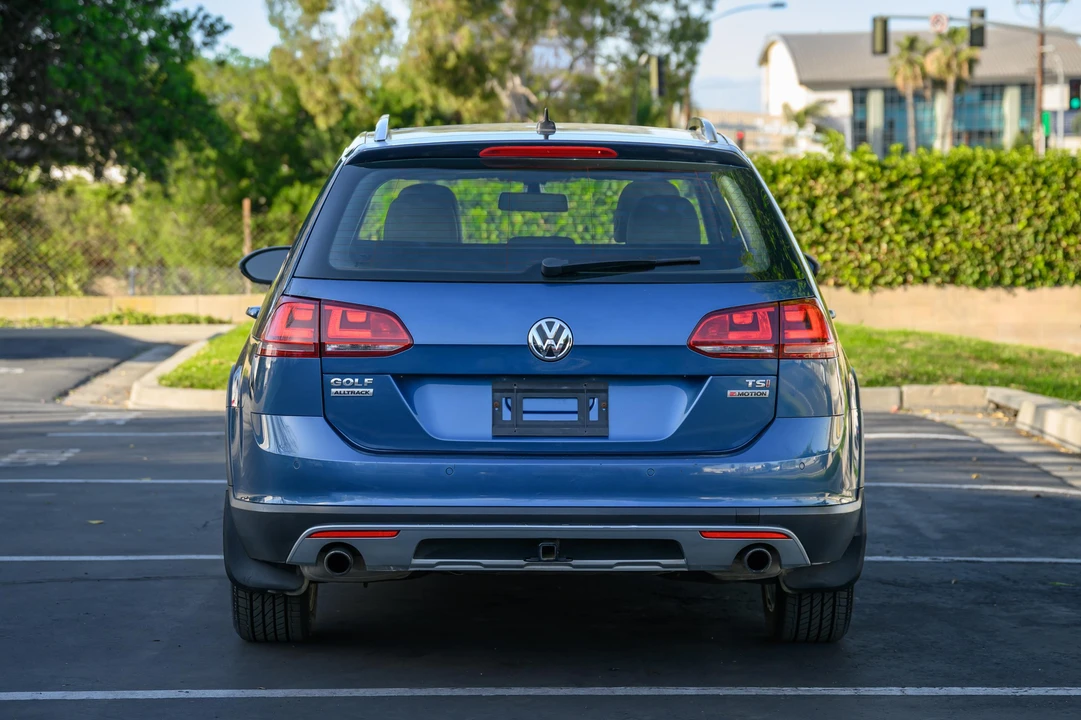 2017 Volkswagen Golf Mk7 - Image 11 of 31