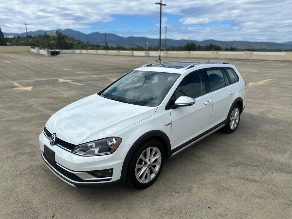 2017 Volkswagen Golf Mk7 - Image 8 of 31