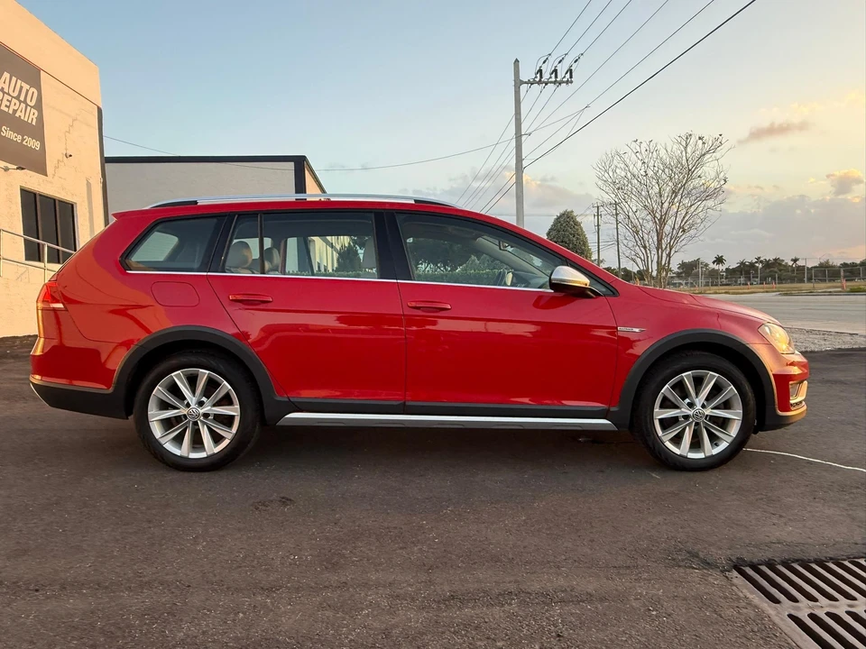2017 Volkswagen Golf Mk7 - Image 8 of 31