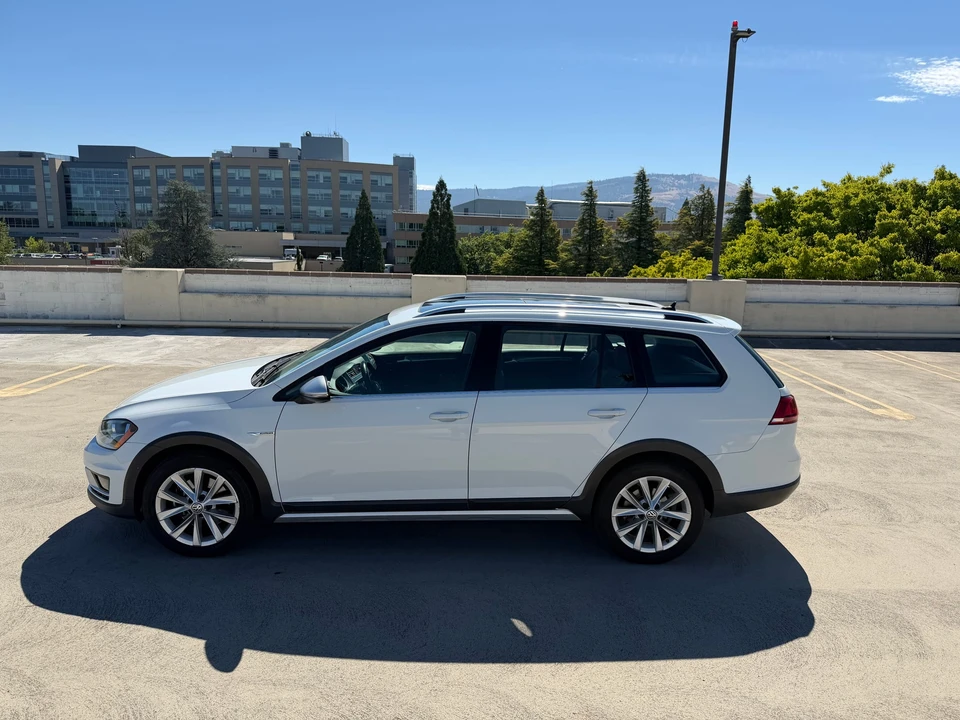 2017 Volkswagen Golf Mk7 - Image 7 of 31