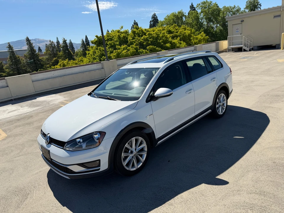 2017 Volkswagen Golf Mk7 - Image 3 of 31