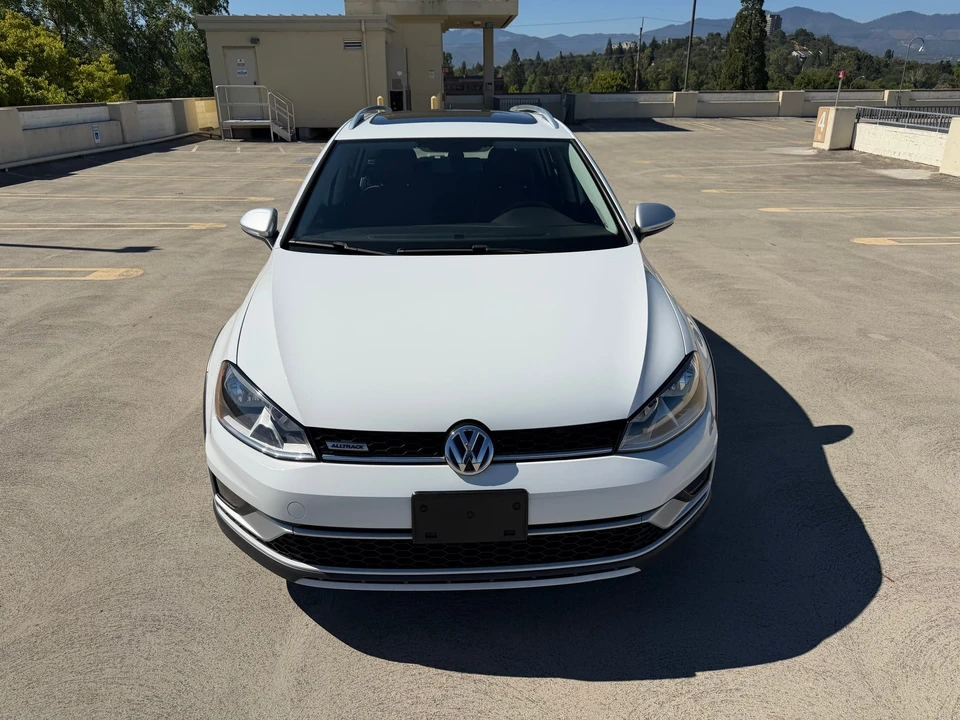 2017 Volkswagen Golf Mk7 - Image 2 of 31