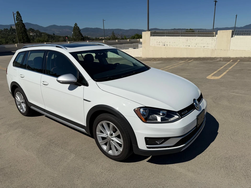 2017 Volkswagen Golf Mk7 - Image 27 of 31