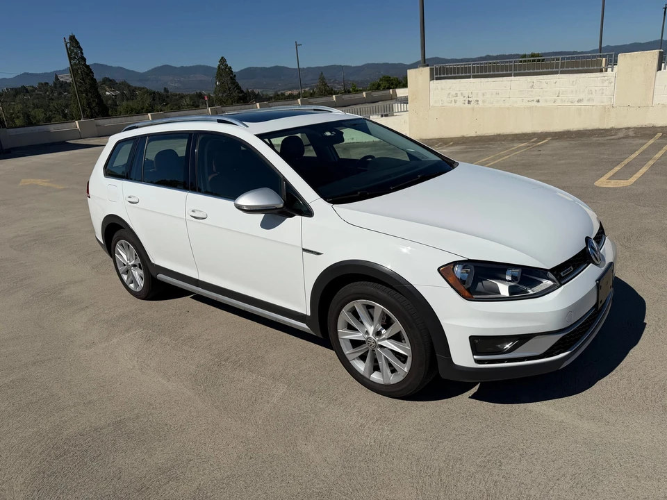 2017 Volkswagen Golf Mk7 - Image 25 of 31