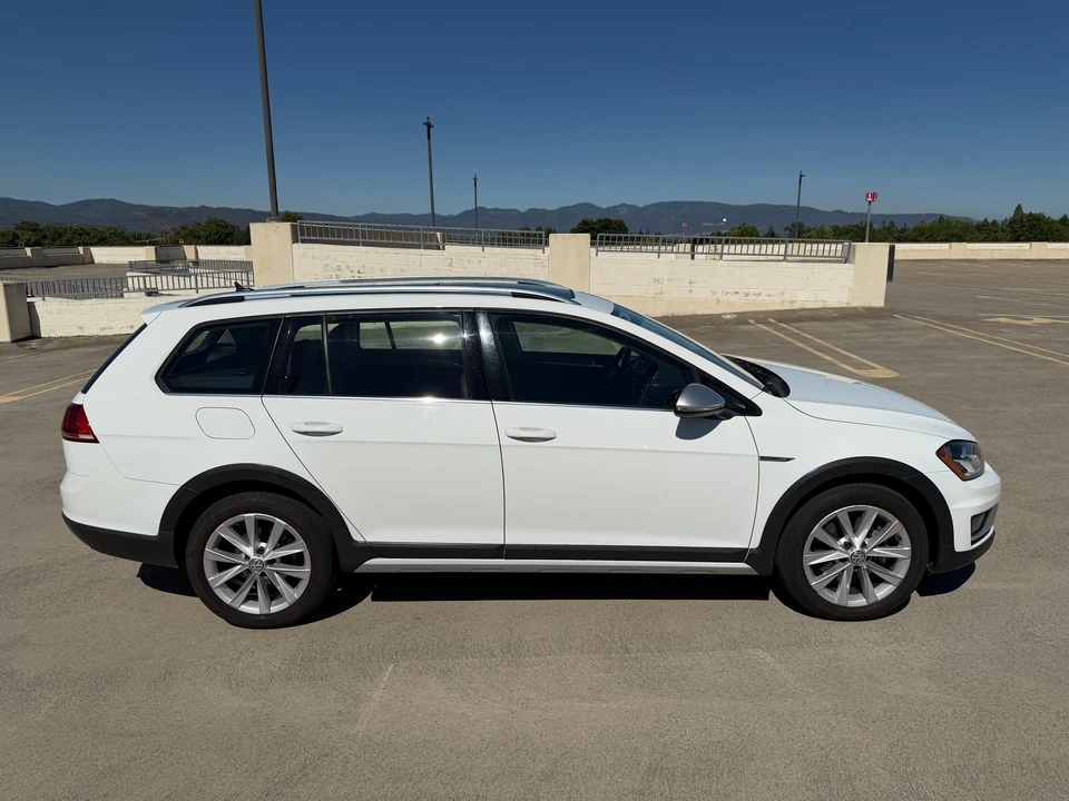 2017 Volkswagen Golf Mk7 - Image 23 of 31