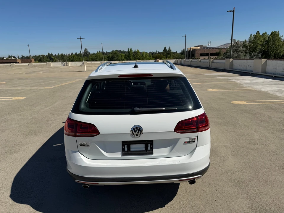 2017 Volkswagen Golf Mk7 - Image 15 of 31
