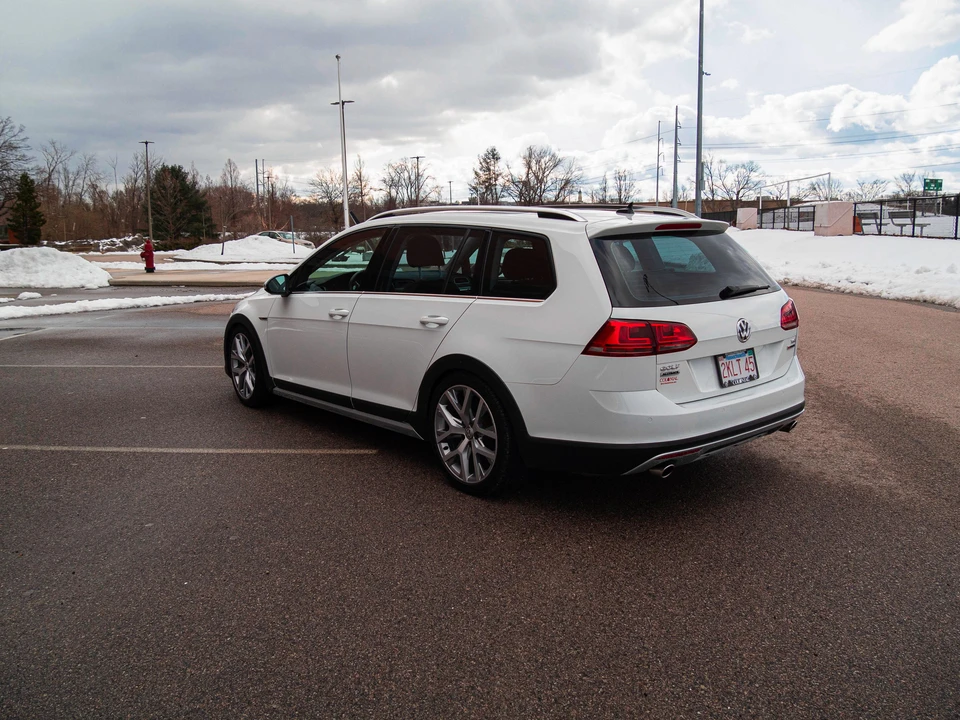2017 Volkswagen Golf Mk7 - Image 15 of 31