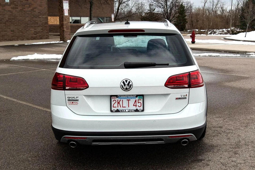 2017 Volkswagen Golf Mk7 - Image 5 of 31