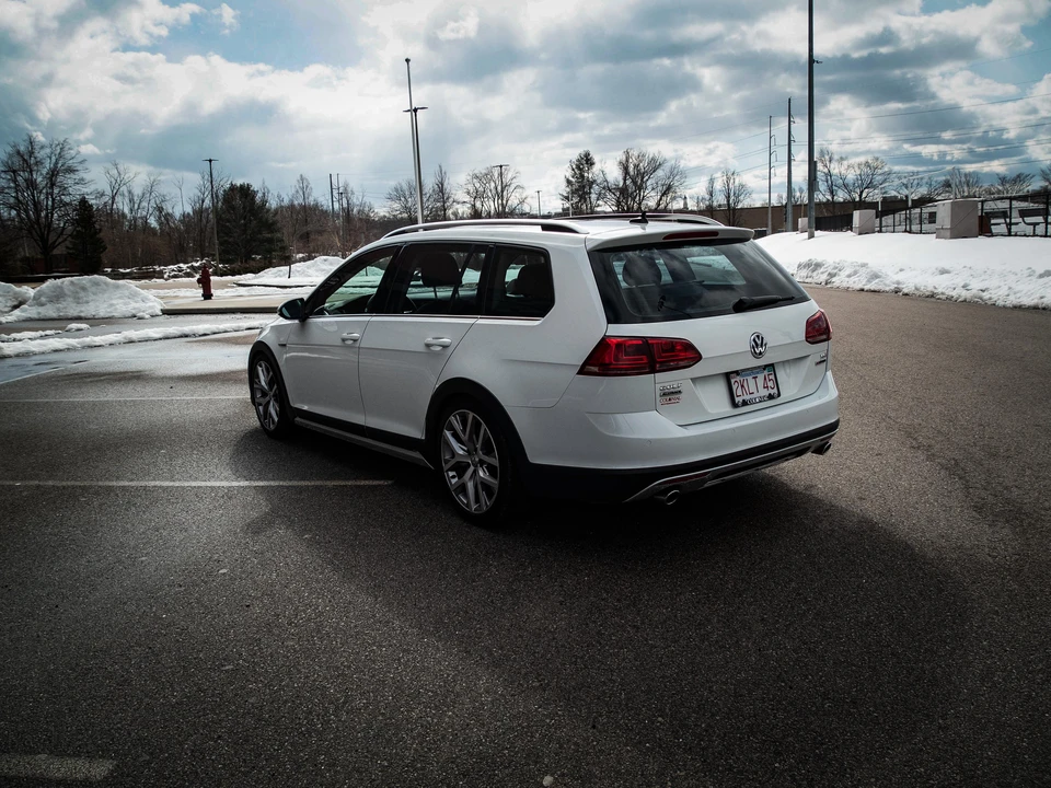 2017 Volkswagen Golf Mk7 - Image 16 of 31