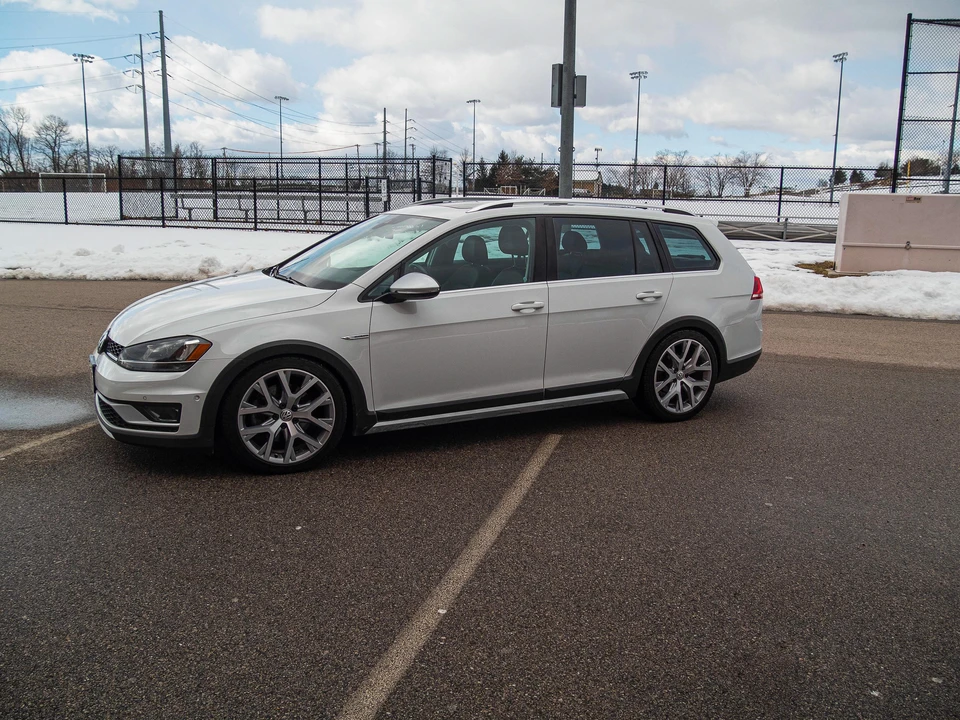 2017 Volkswagen Golf Mk7 - Image 11 of 31