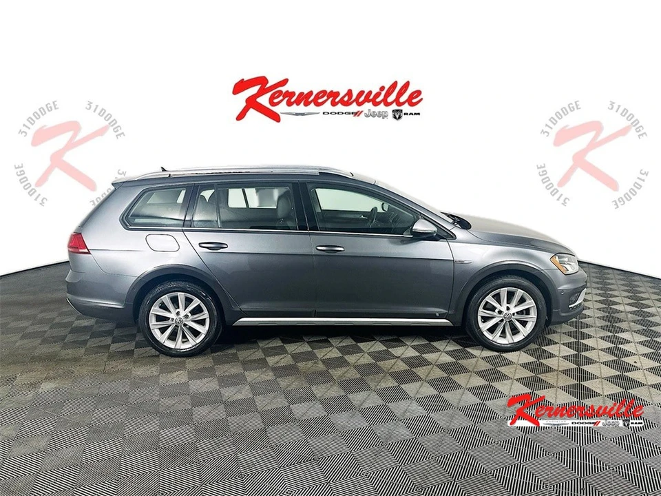 2017 Volkswagen Golf Mk7 - Image 8 of 12